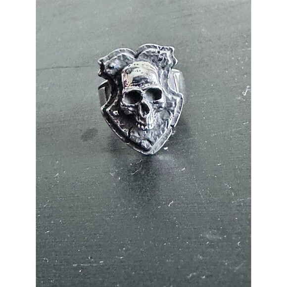 Pirate Mounted Skull Mens Ring 10 Rock Biker Gothic Stainless Steel Shield - Picture 9 of 13
